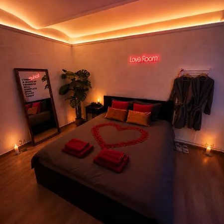 Grey's Bdsm - Private Jacuzzi - Appartement